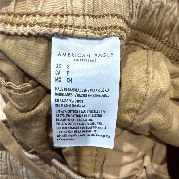 American Eagle Outfitters Men's Khaki Chinos - Picture 3 of 3